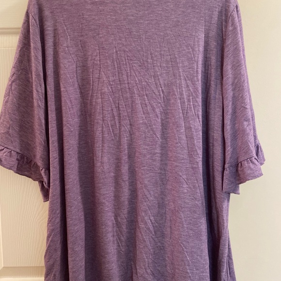 BloomChic Lavender Short Sleeve Top - Picture 3 of 3